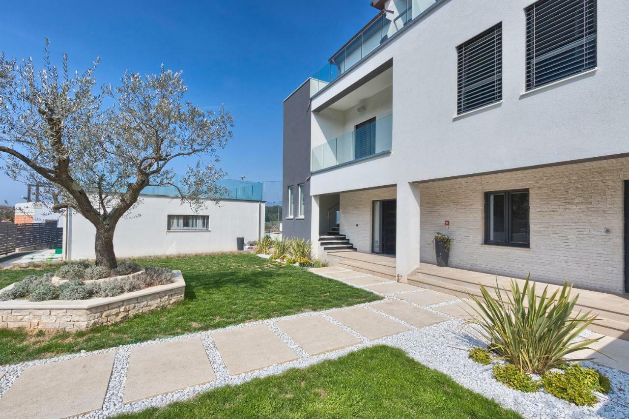 Apartments La Mer プーラ エクステリア 写真