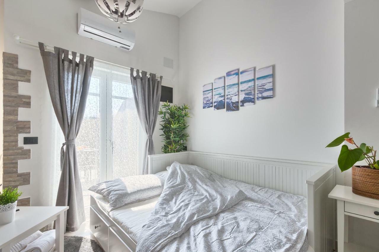Apartments La Mer プーラ エクステリア 写真