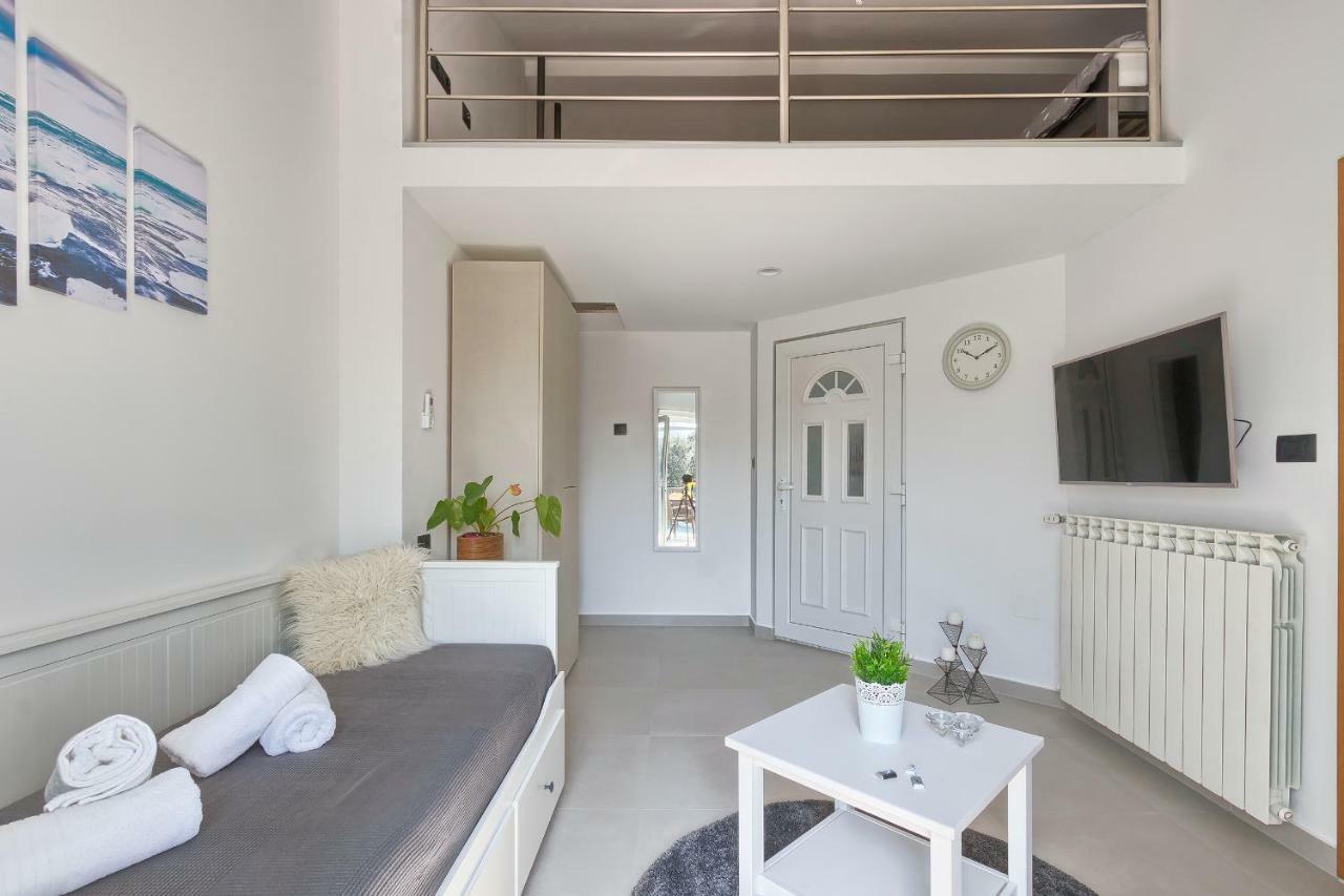 Apartments La Mer プーラ エクステリア 写真