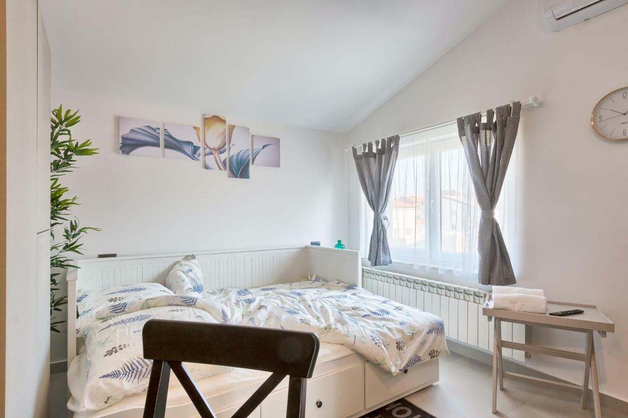 Apartments La Mer プーラ エクステリア 写真